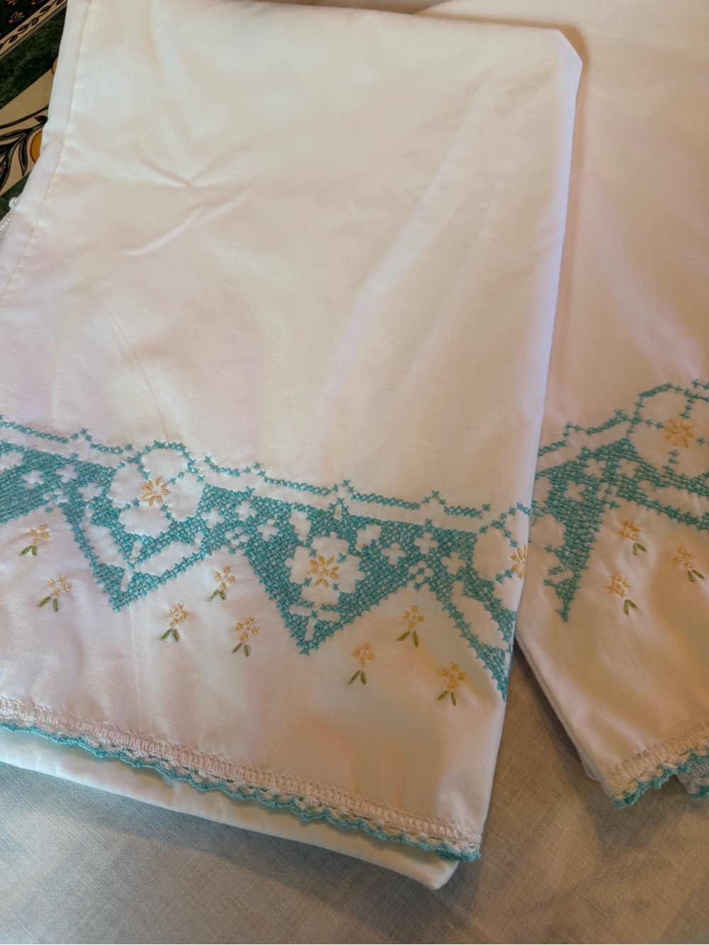 Vtg Pillowcases Pair Hand Embroidered Cross StitchTeal Gold Crochet Lace - Picture 10 of 10